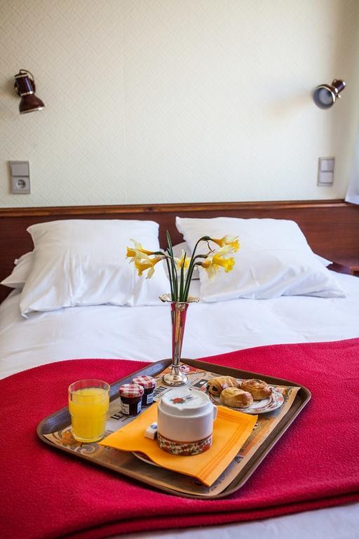 Hotel Beausejour Chaudes-Aigues Szoba fotó